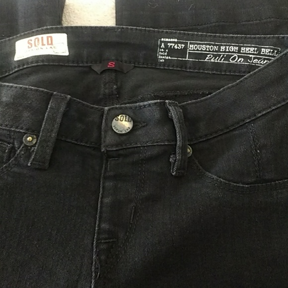 NWOT SOLD Design Lab Pull On Black Flared Jeans - Picture 2 of 8
